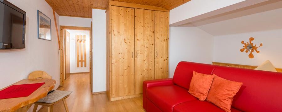 Zimmer mit Couch